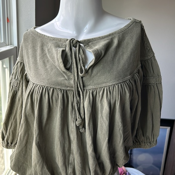 WE THE FREE SHIRT TOP BLOUSE SIZE XS NWOT - Picture 3 of 6